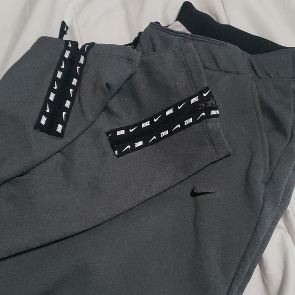 Nike Fleece Pants - Picture 2 of 3